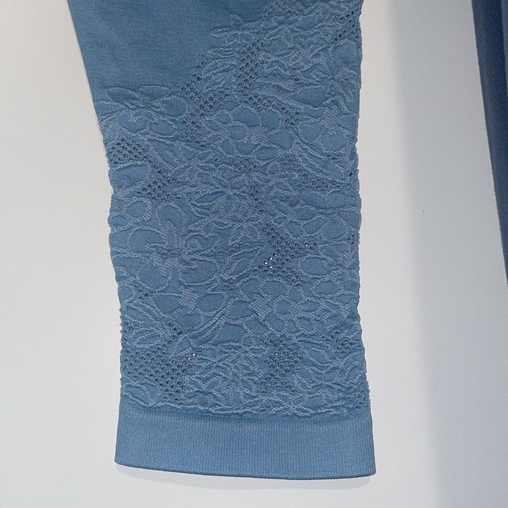 Fabletics Size Small Light Blue - image 2